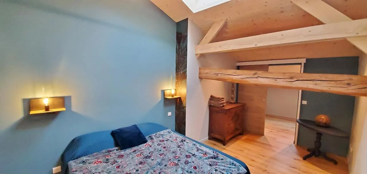 L'Hivernet, Grand Triplex Neuf Au Coeur D'Embrun Acces Facile דירה אמבראן