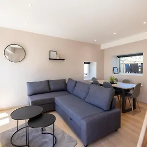 Appartement Joli T3 En Duplex Avec Terrasse #6, Embrun