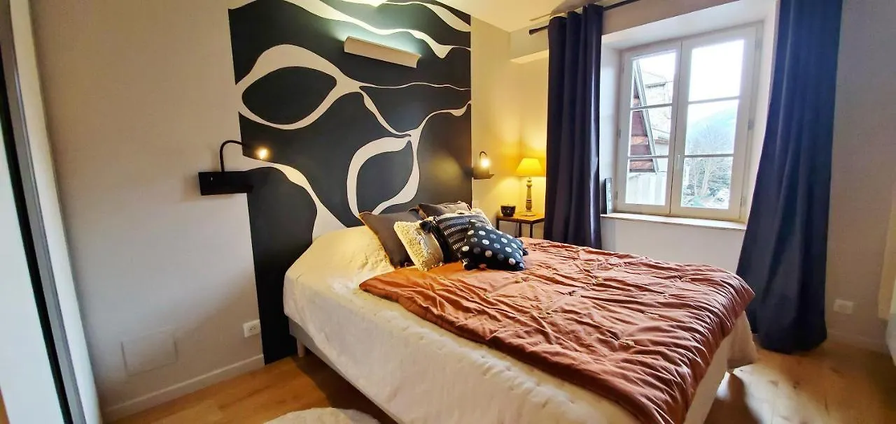 L'Hivernet, Grand Triplex Neuf Au Coeur D'Embrun Acces Facile Apartment